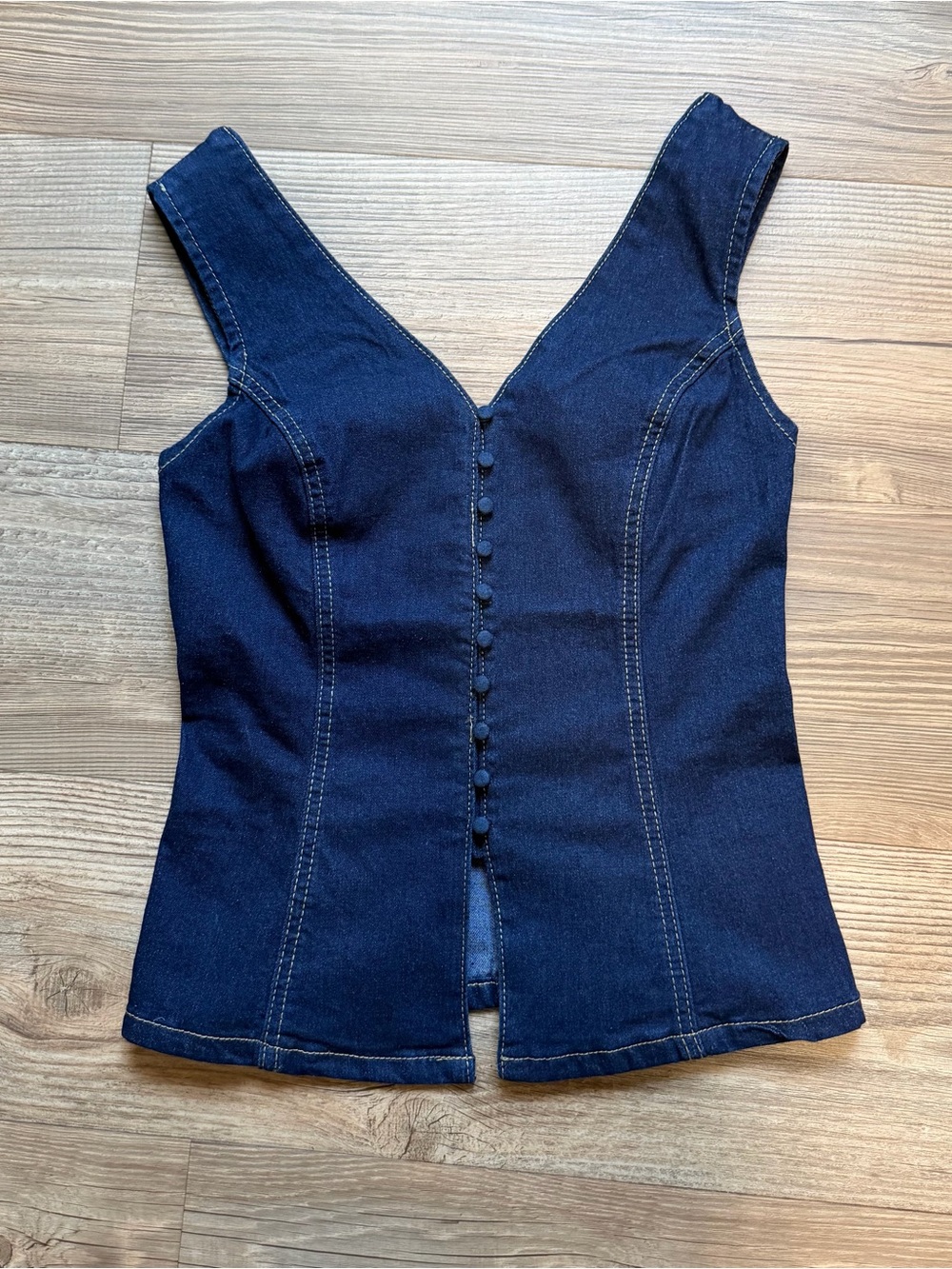 Women’s Denim Button-Front Top